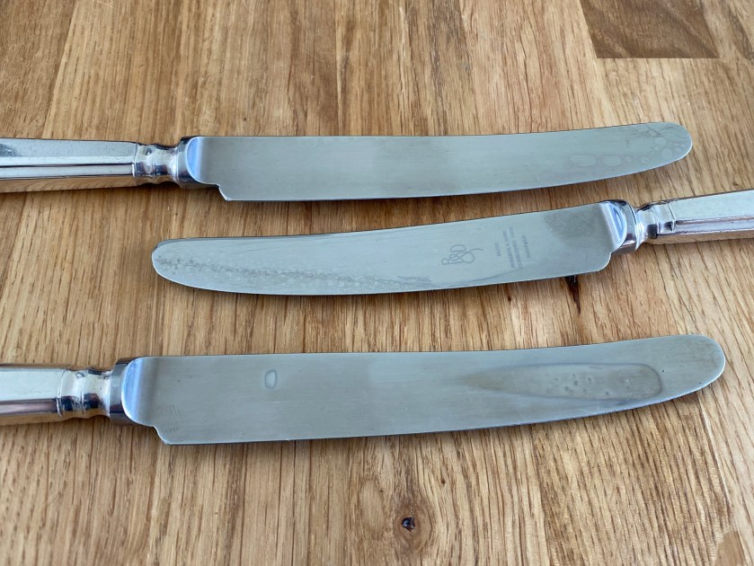 5E51BCBE-8300-47A9-AD26-B9E94E6197D3