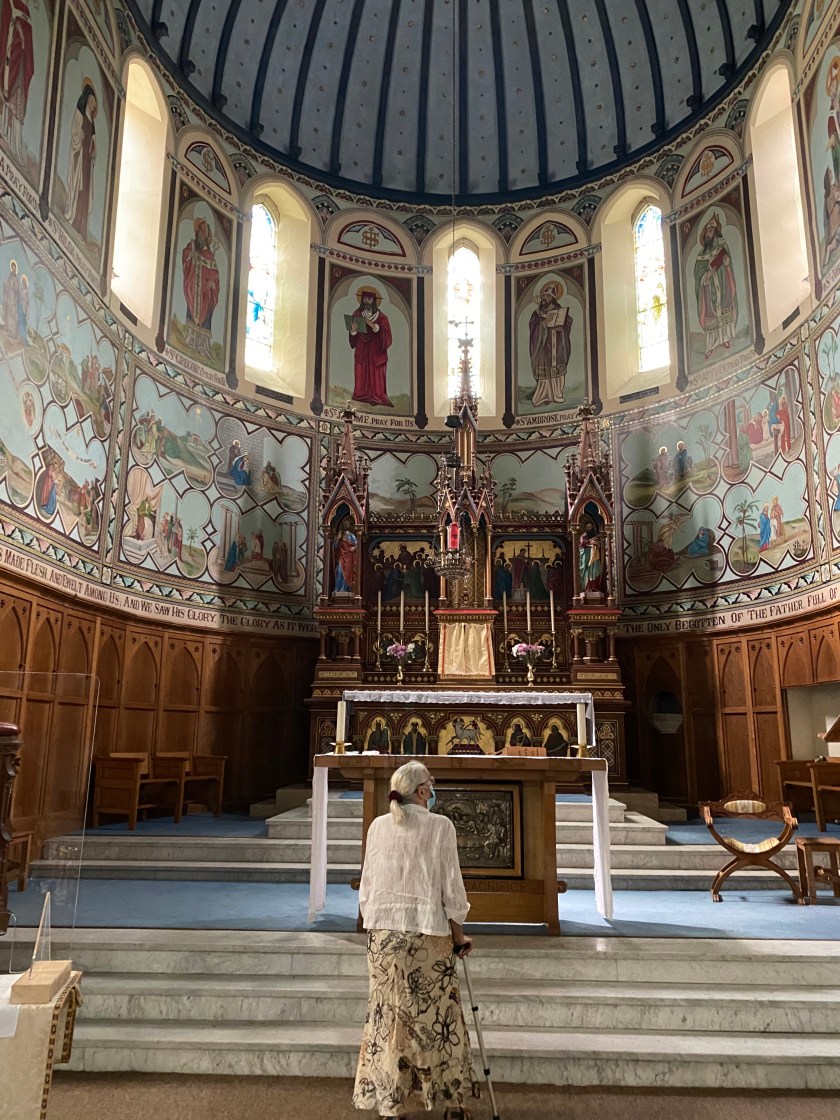 64B25477-0151-4305-8E6D-BCA0955EB366