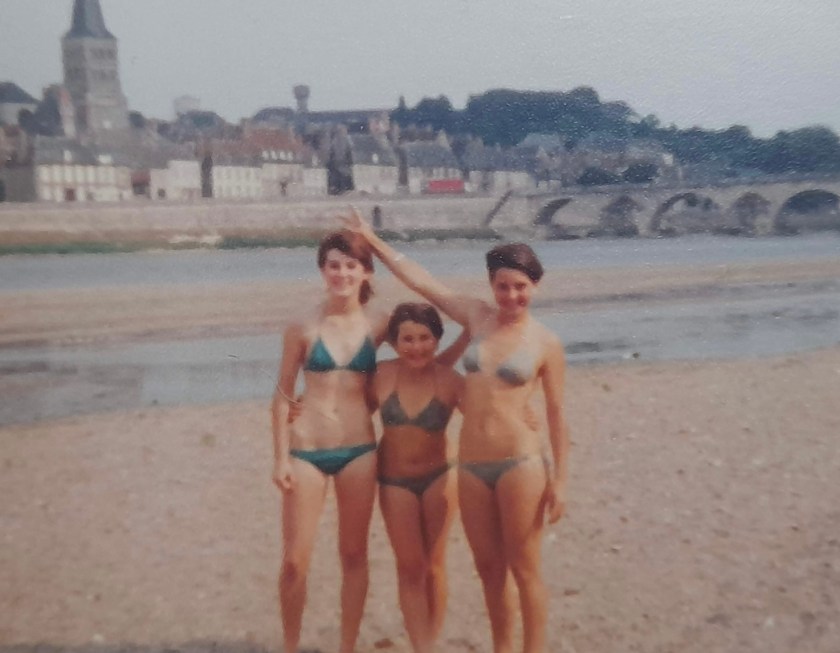 16A41456-0871-4A03-96F4-08ACECA793C1