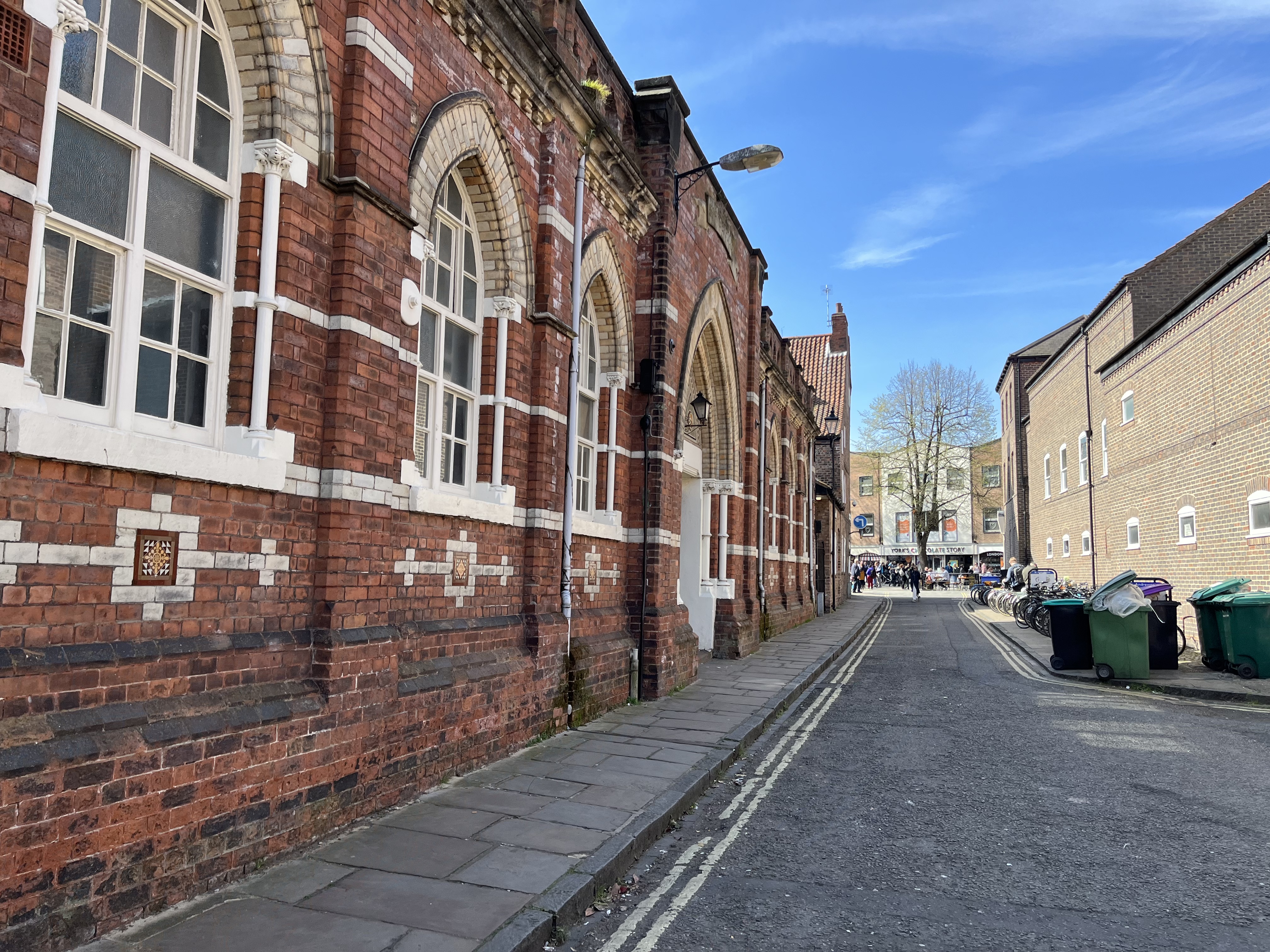 62106CFB-0BE7-437E-8BCD-78CCF7B7429F