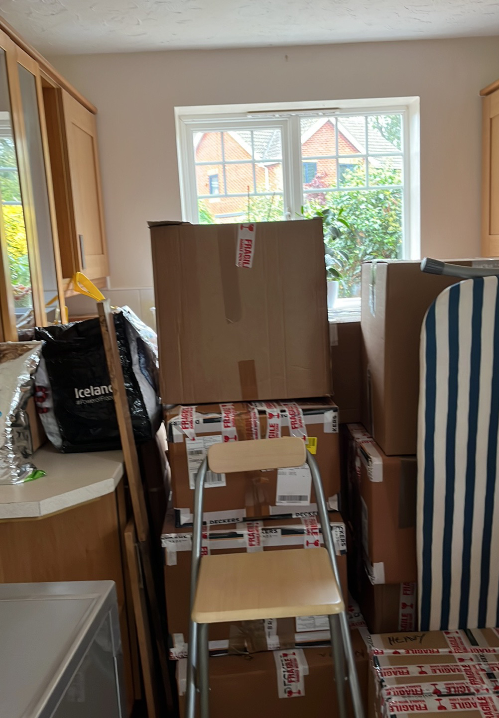 C76A2730-B90F-4F99-9D80-4FB07E4152C4